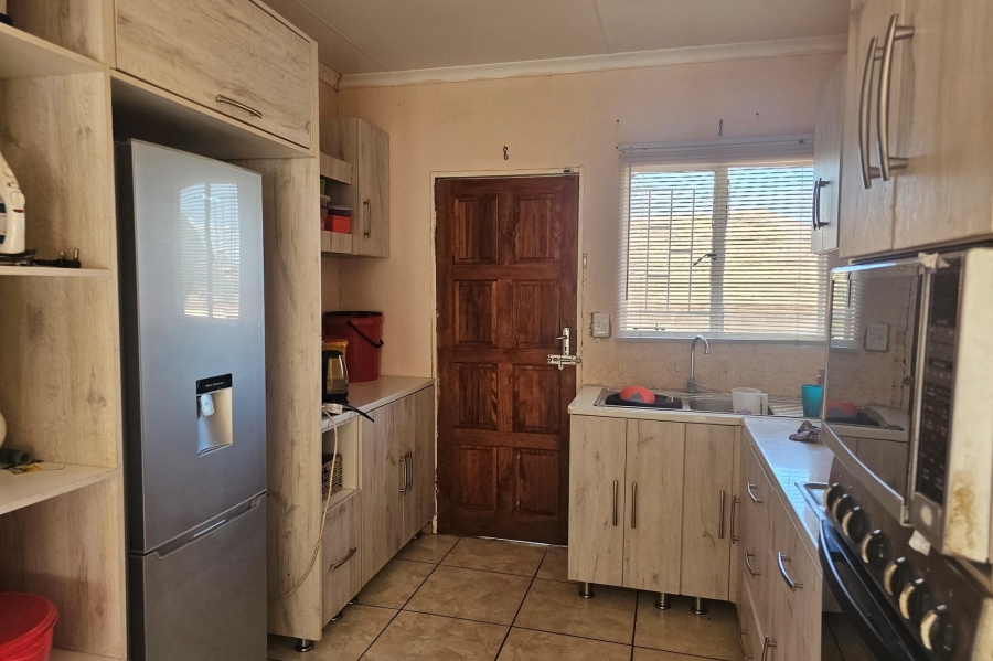 3 Bedroom Property for Sale in Tlhabane West North West